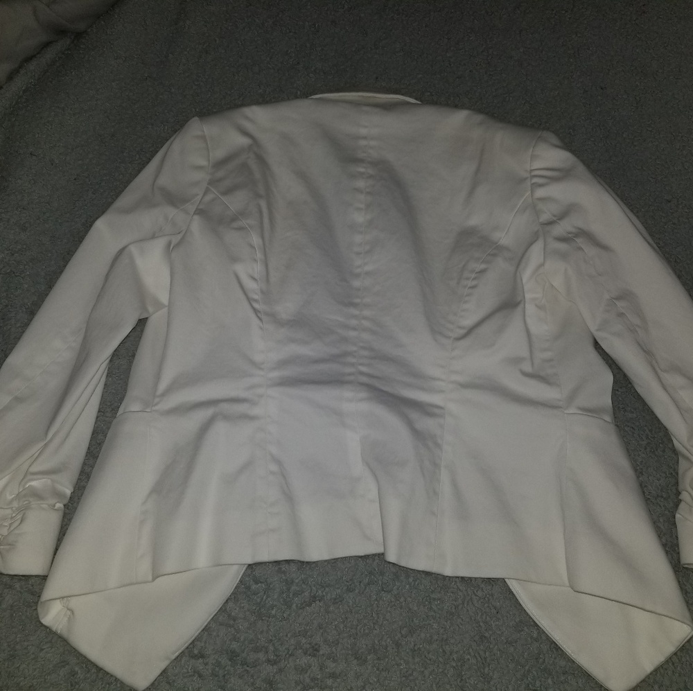 White blazer - Picture 4 of 4
